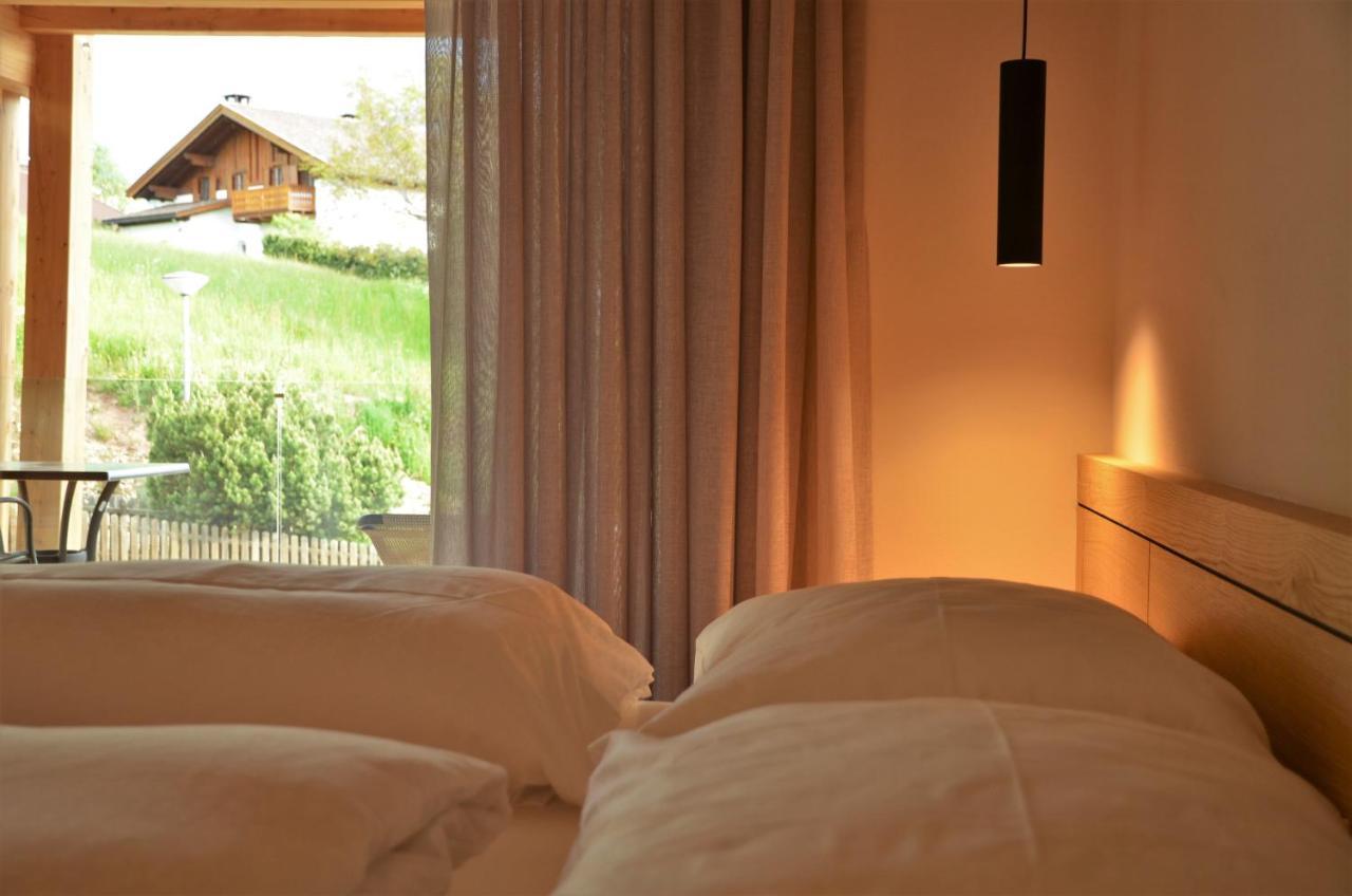 Aparthotel Kastelart - Karbon Castelrotto Zewnętrze zdjęcie
